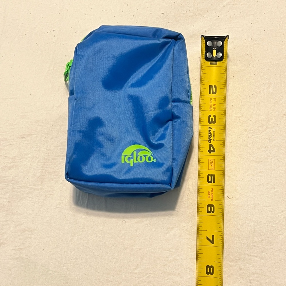 Vintage Igloo Pouch - image 2